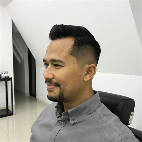 gaya rambut pria indonesia rapi