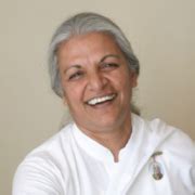 gayatri naraine biography template