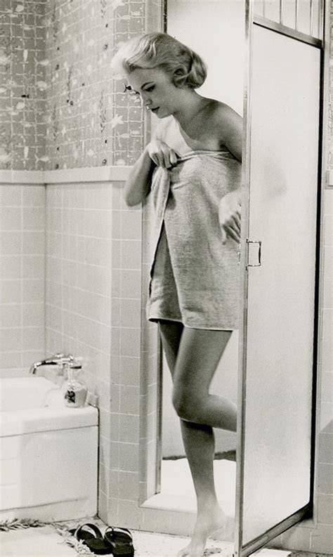 gena rowlands nude