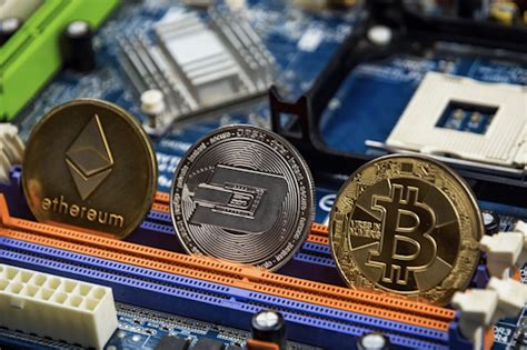 Investuokite į blockchain bitcoin