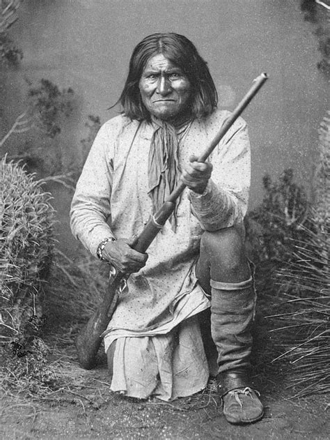 geronimo indian chief biography