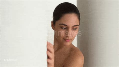 getting nude gif