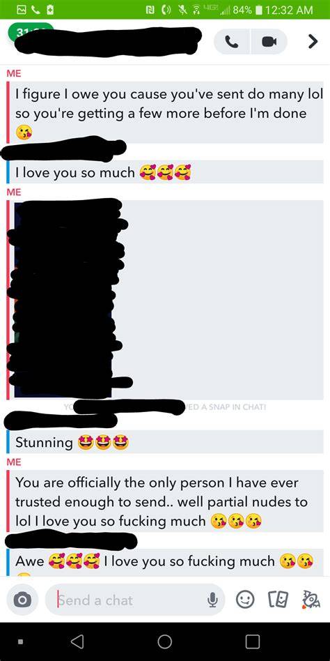 gf send nudes