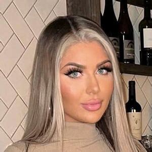 giannaaarose onlyfans