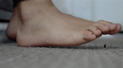 Giant and tiny feet