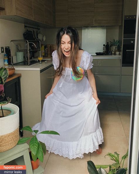 gillisbeennaughtyfree