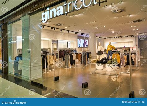 gina tricot berlin