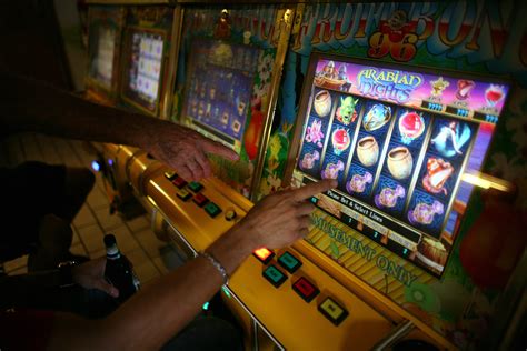 gioco d azzardo slot machine