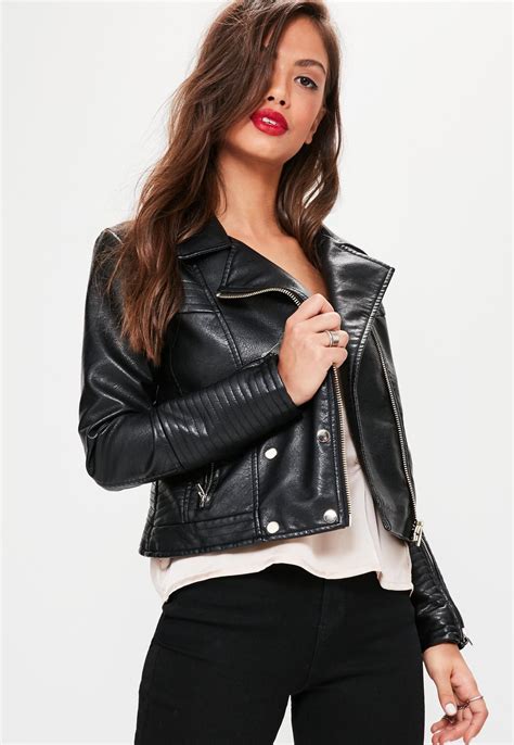 girl with black jacket ajzn france