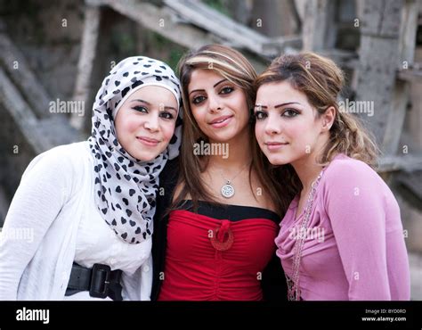 girls from syria