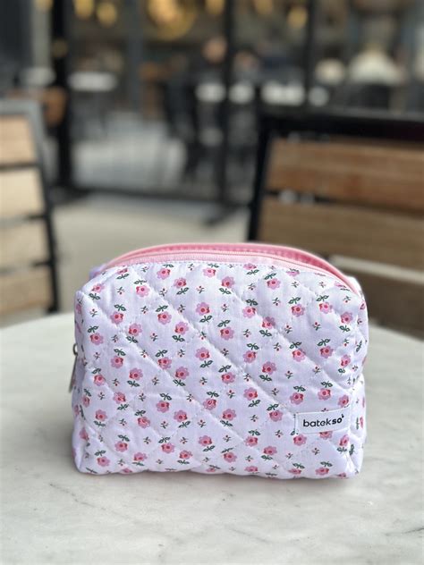girlsybags Pembe Çiçekli Makyaj Çantası Çiçek Desenli Büyük Boy . 