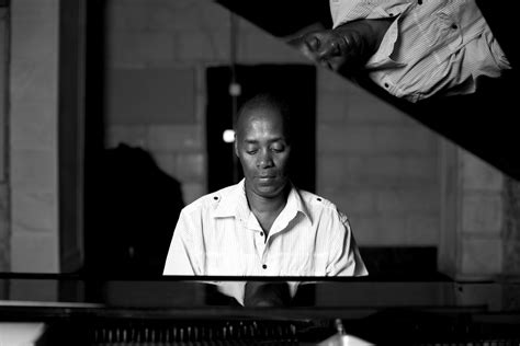 girma yifrashewa biography examples