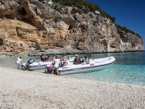 giro in gommone cala gonone