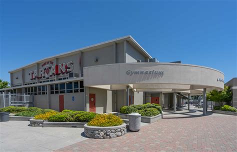 Glendora High School