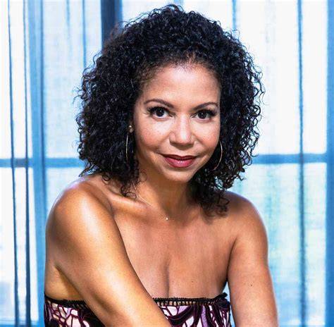 gloria reuben onlyfans Эксклюзивно