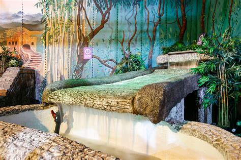 gloucester asian personals