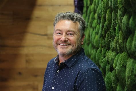 gordon smith medium biography