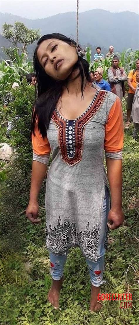 gorecenter | Annabelle v Insidious cng khng th lm