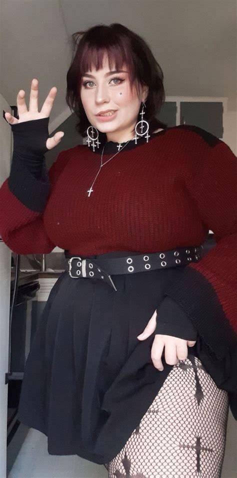 goth pawg nude