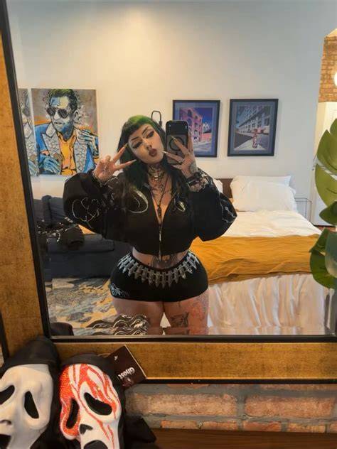 gothbella onlyfans