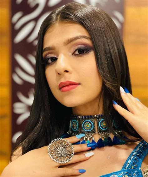 gracy goswami biography examples