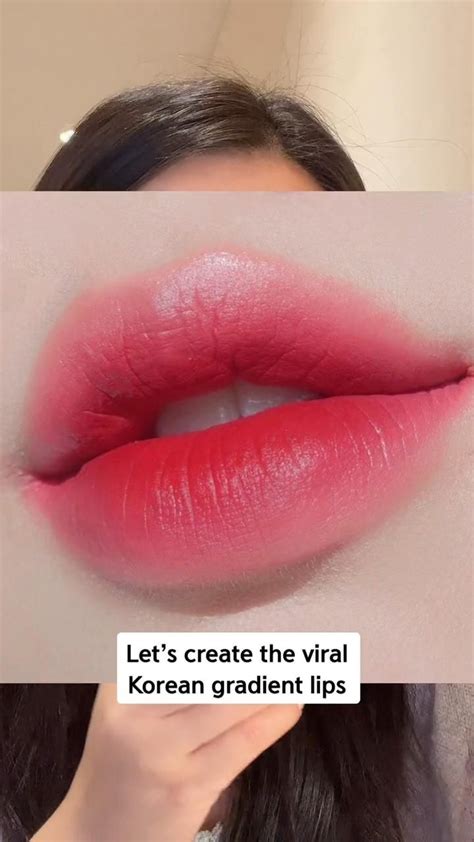 gradient korean lips