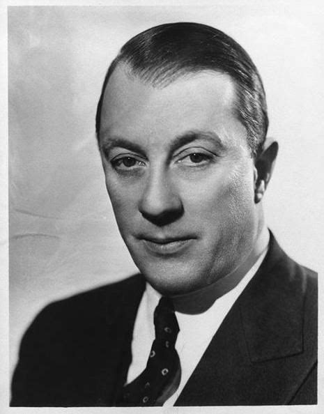 graham mcnamee biography