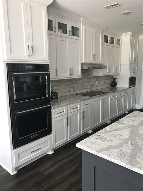 Gray Kitchen Cabinets With Black Appliances