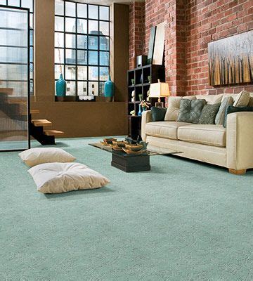 Green Carpet In Living Room