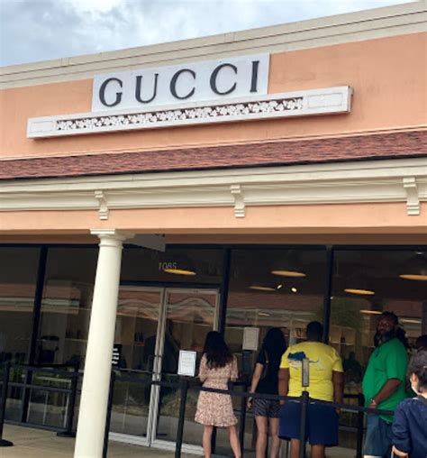 GUCCI OUTLET - 18 Photos & 16 Reviews - 800 Hwy 400 S, Dawsonville, Georgia  - Leather Goods - Phone Number - Yelp