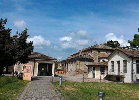 Read Online Guida Al Museo Del Parmigiano Reggiano Di Soragna 