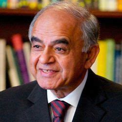 gurcharan das wiki
