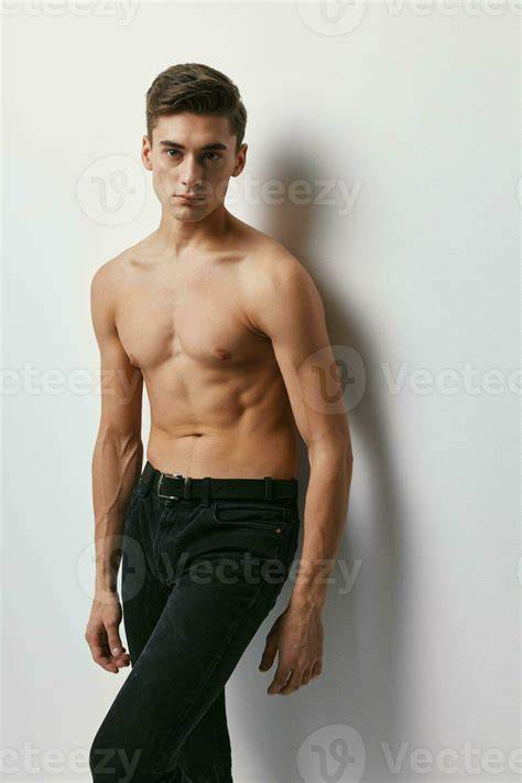guy nude photos