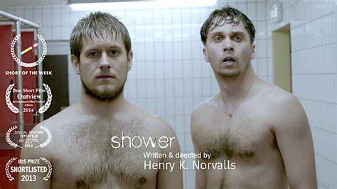 guys nude in shower