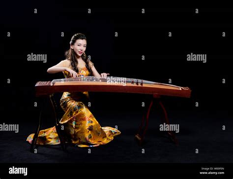 guzheng master | Guzheng Master ng dng chi n tranh