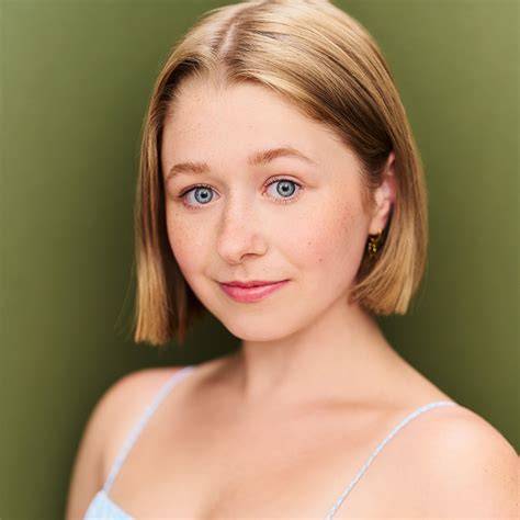 hallie walker nude