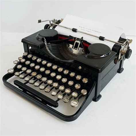 hand typewriter