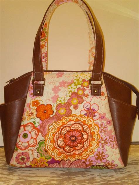 handbag. Pattern by Swoon. Made by syacreations. Handbag