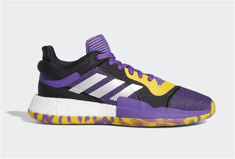 harga adidas marquee boost low