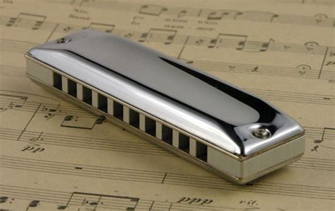 harmonica.