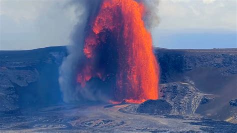 hawaii volcano camera