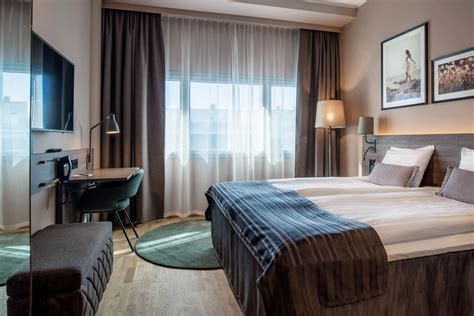 helsinki airport hotel day room rentals