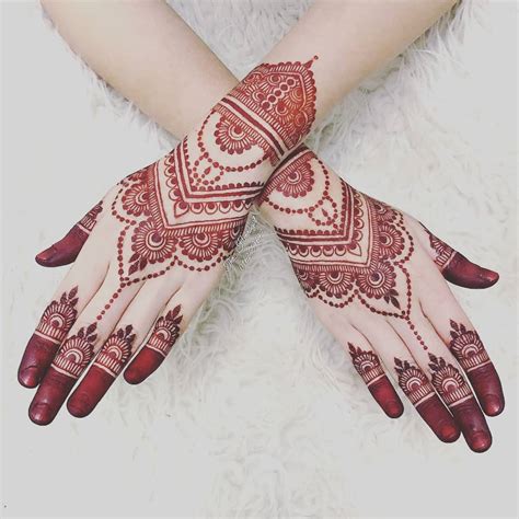 henna tangan pengantin