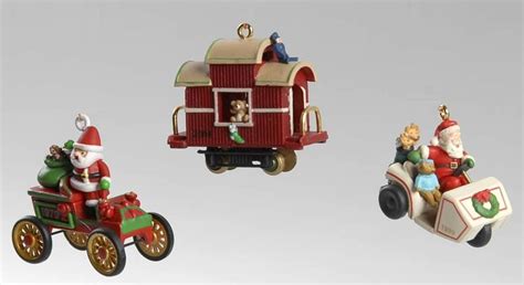 Here Comes Santa A Mini Holiday Pop Up
