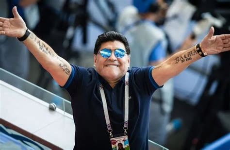 hernan casciari maradona biography