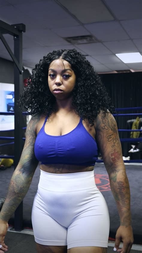 heyimessence OnlyFans leaked content