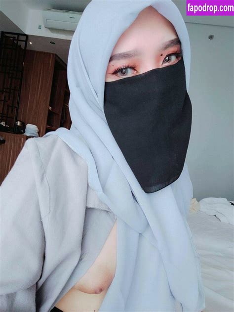 hijab crot