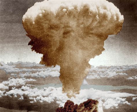 Read Online Hiroshima And Nagasaki The Decision To Drop The Bomb 