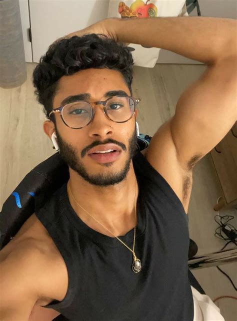 hispanic single men in schuyler