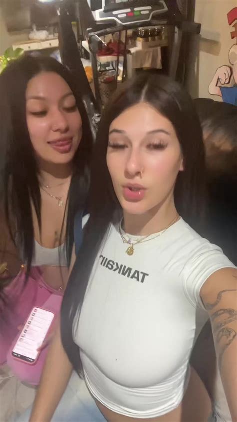 hittinlikegrabbaa nude